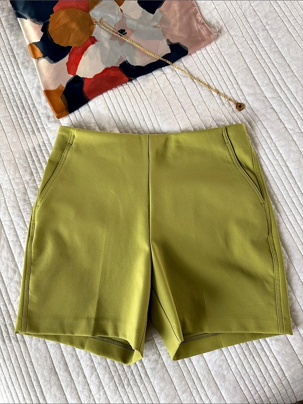 Rachel Zoe High Waist Shorts in Green Size 2